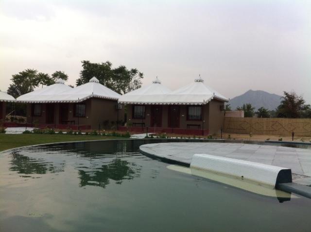 Отель Lohana village resort