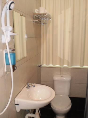 1 Hotel Kuchai Lama