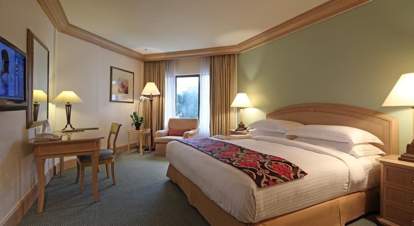 Отель Dorsett Grand Subang Hotel