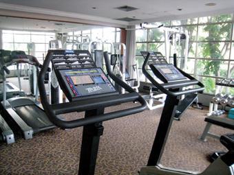 Отель Somerset Surabaya Hotel and Serviced Residence