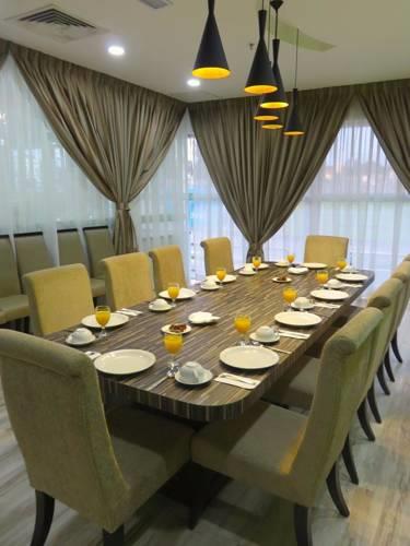Отель Prescott Metro Inn Kajang