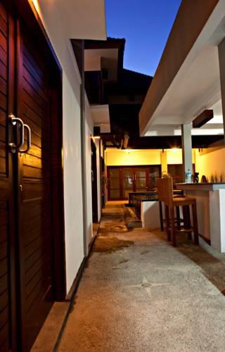 Гостевой дом Nirwana Guest House & Villa