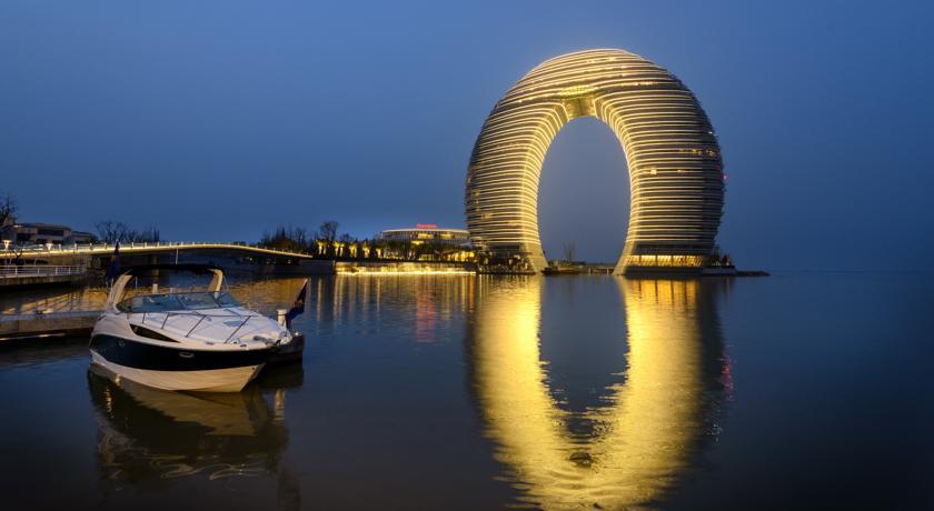 Отель Sheraton Huzhou Hot Spring Resort