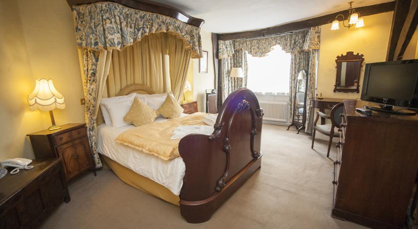 Отель The Lion Hotel