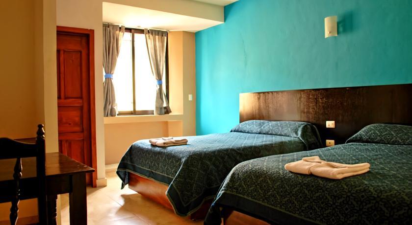 Отель Hotel Real Colonial