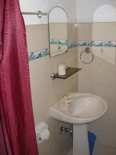 Отель Hippocampus Beach Resort