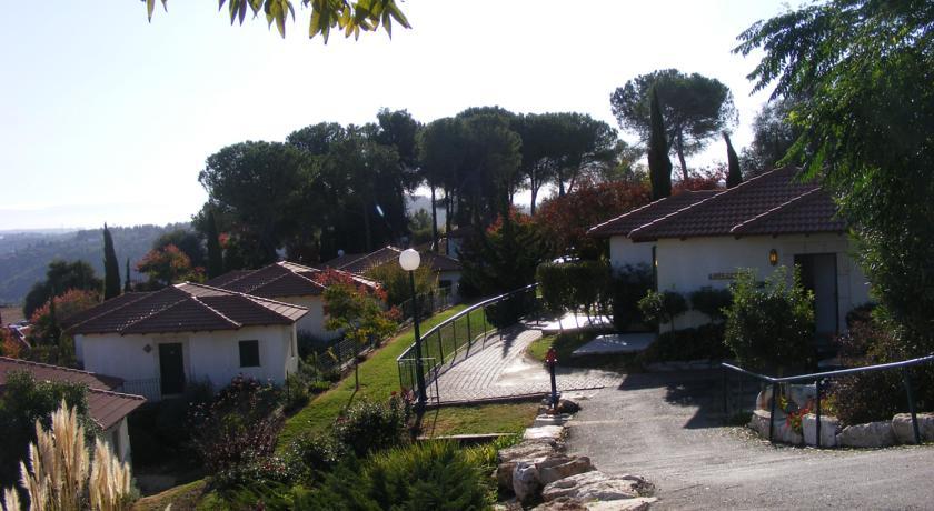 Отель Shoresh Country Lodging