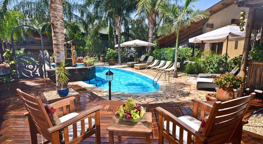 Отель Out of Africa Resort