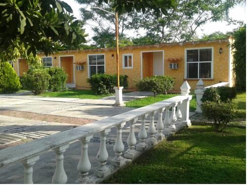 Отель Hotel Dorado Villas