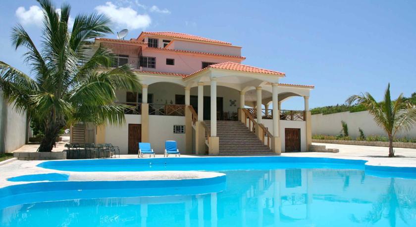 Отель Hotel La Saladilla Beach Club