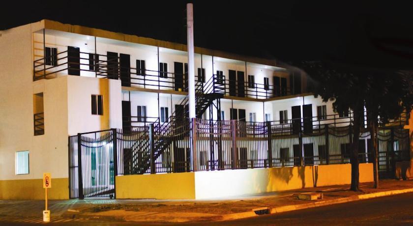 Отель Maxihotel Los Mochis
