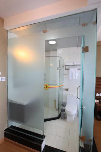 Отель Super 8 Hotel Xichang Hangtian