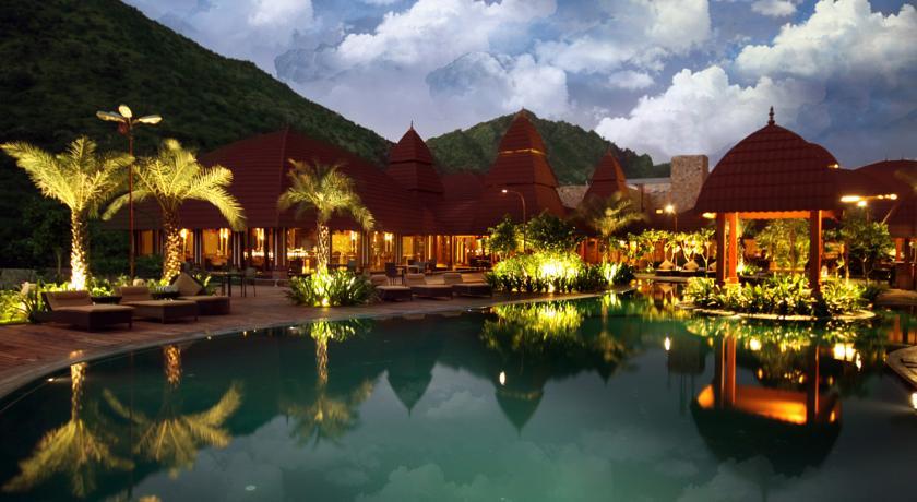 Отель Ananta Spa & Resorts