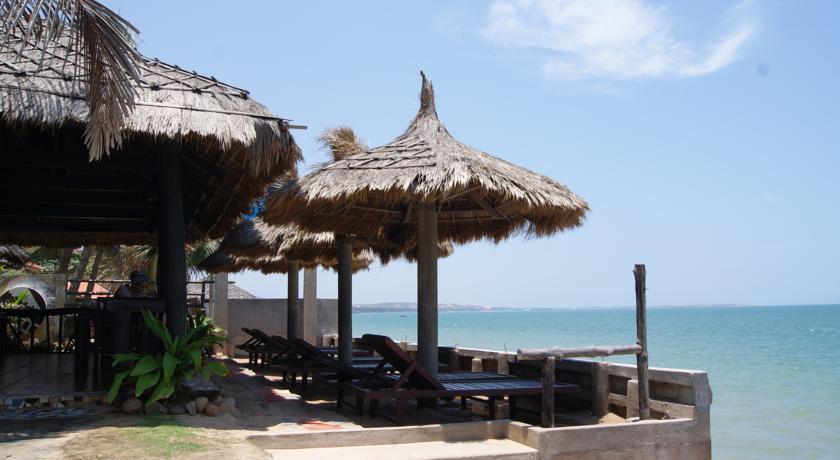 Отель Joe's Cafe & Garden Resort