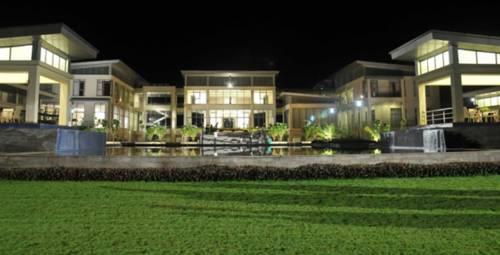 MAK Club & Resort