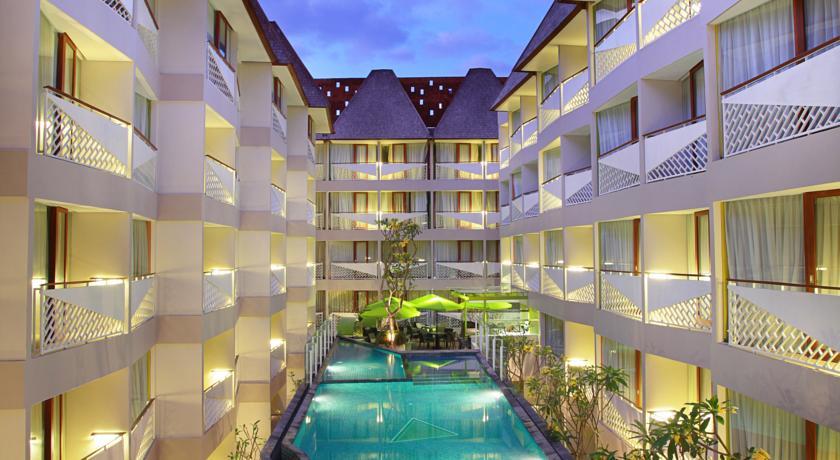 Отель Ibis Styles Bali Kuta Circle