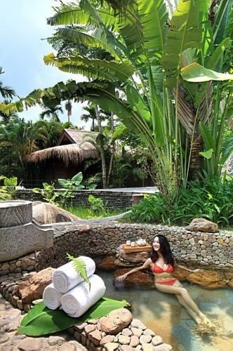 Отель Narada Resort & Spa Qixian Mount