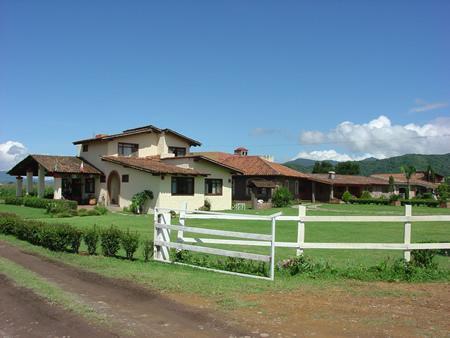 Отель Hotel Rancho La Esmeralda