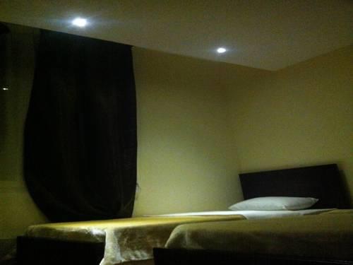 Tiba Midtown Hostel
