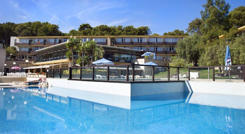 Апартаменты Aparthotel Comtat Sant Jordi