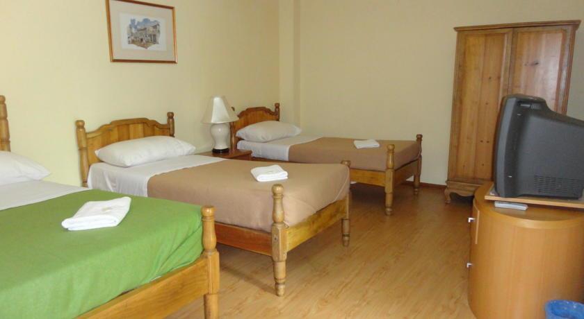 Отель Pristine Hotel