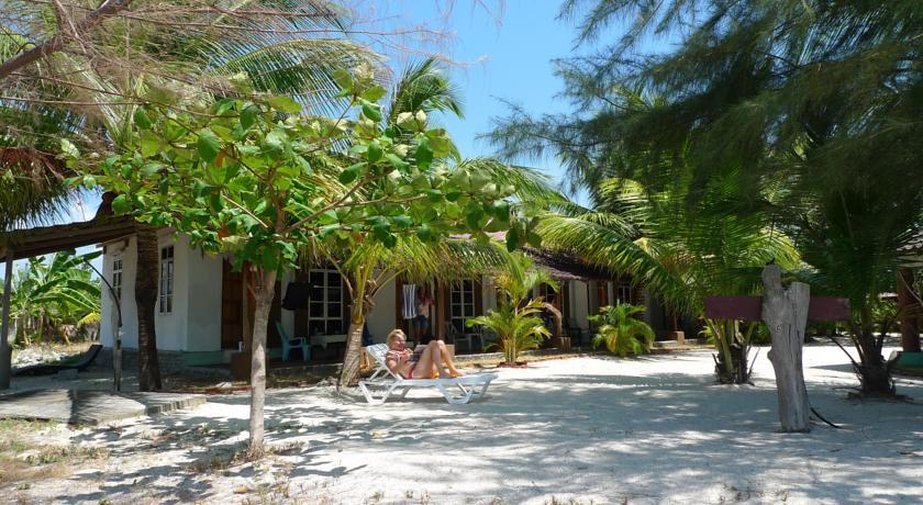 Отель Senari Bay Resort