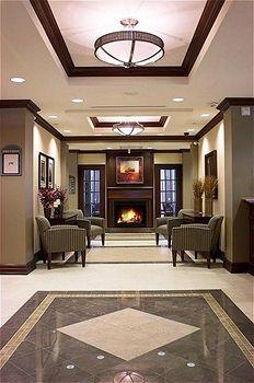 Отель Holiday Inn Express & Suites Huntsville