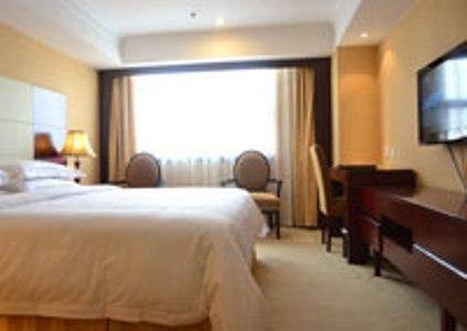 Отель Vienna Hotel Zhenjiang Railway Station