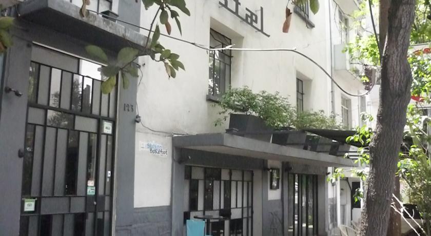 Stayinn Barefoot Condesa