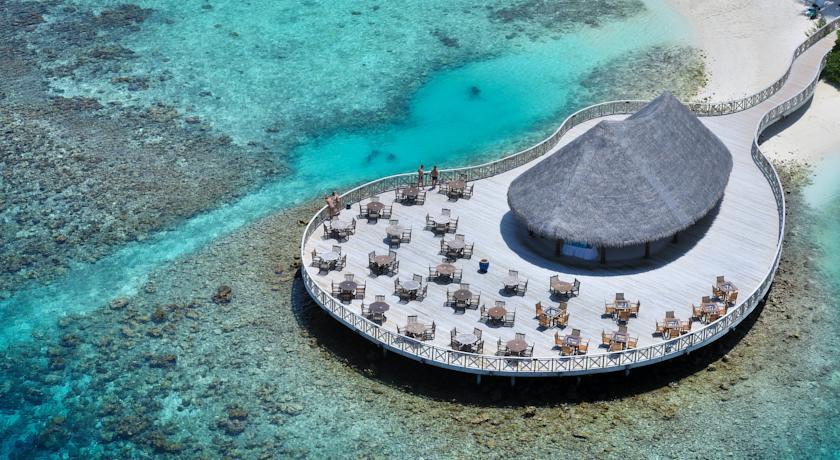 Отель Bandos Island Resort & Spa