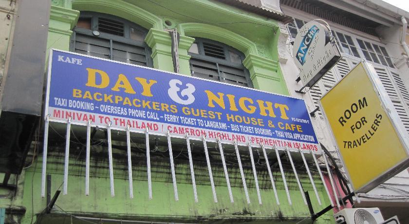 Day & Night Guesthouse