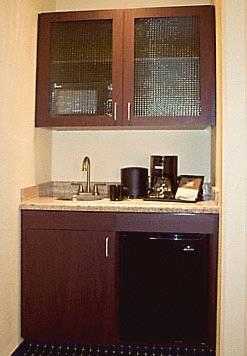 Отель SpringHill Suites Lancaster Palmdale