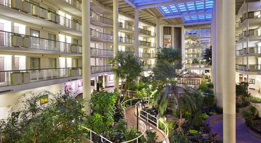 Отель Embassy Suites Parsippany