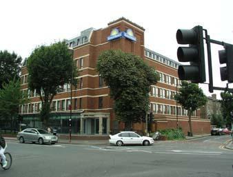 Отель Ramada Hounslow - Heathrow East