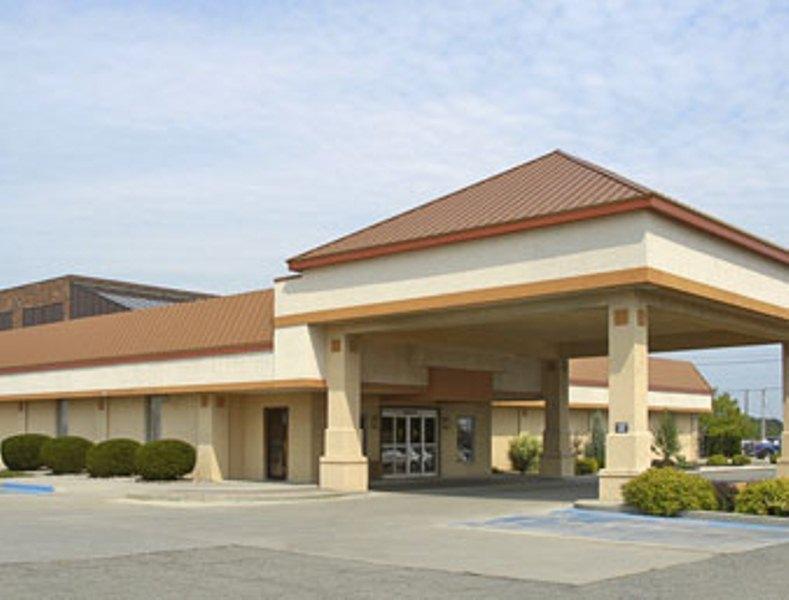 Отель Ramada Conference Center - Bryan/Montpelier