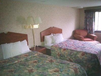 Отель Dartmouth Motor Inn
