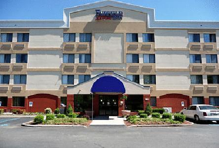 Отель Fairfield Inn Spring Valley Nanuet