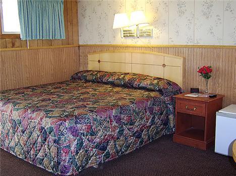 Отель Roscoe Motel
