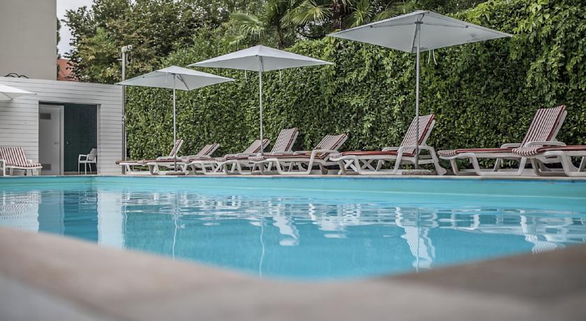 Отель Best Western Jet Hotel