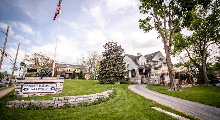 Мини-отель Stonewall Jackson Inn B&B