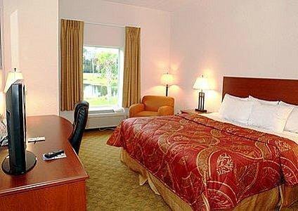 Отель Sleep Inn & Suites Waldo