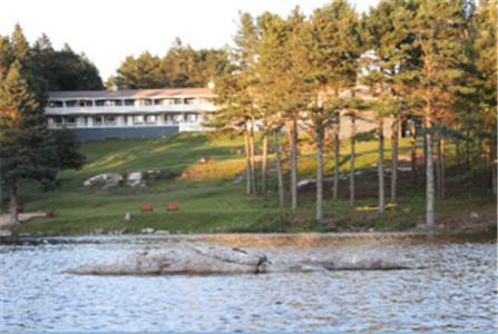 Отель Beach Cove Waterfront Inn