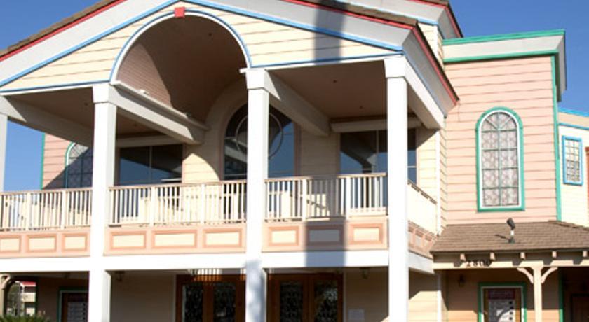 Отель EZ 8 Motel Bakersfield