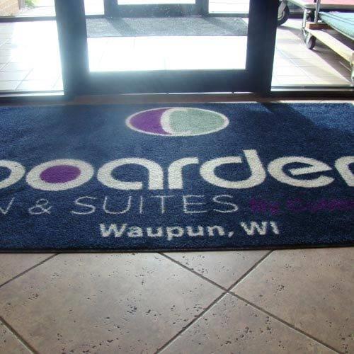Отель Boarders Inn and Suites Waupun