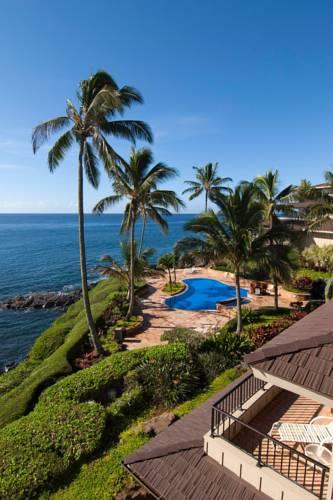 Апартаменты Whalers Cove in Poipu