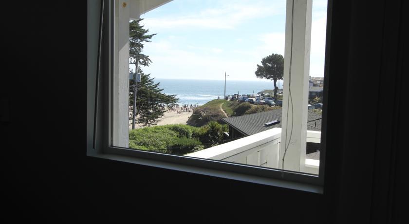 Отель Ocean Echo Inn & Beach Cottages