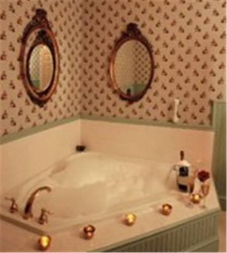 Отель 1896 House Luxury Inn Williamstown