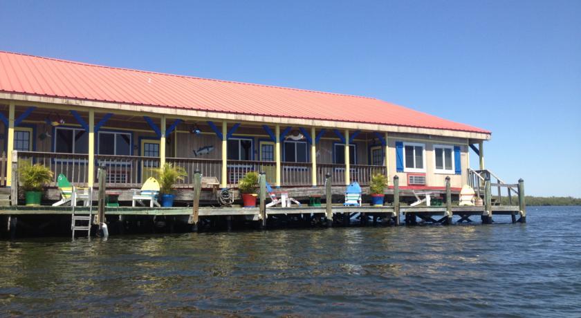 Отель Bridgewater Inn