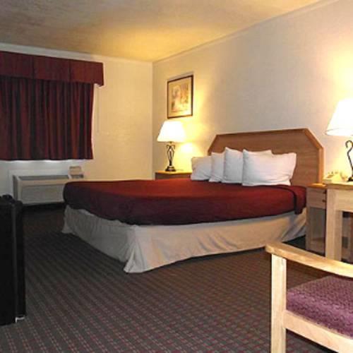Отель Craigs Inn Buffalo