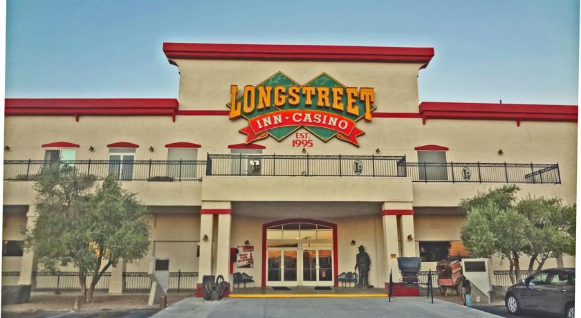 Отель Longstreet Inn & Casino